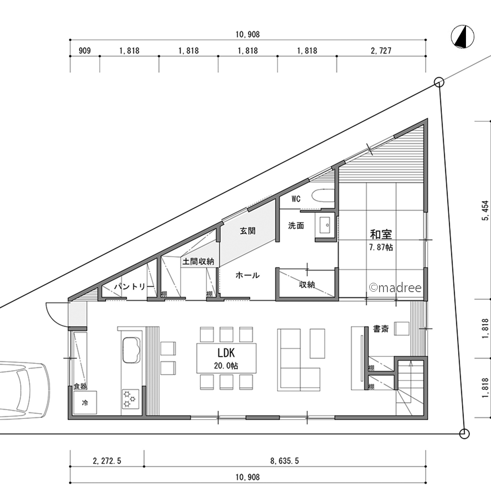 [37坪 4LDK] おもてなし動線で和室へ直行、家族がLDKでゆったり過ごせるの三角地の家の間取り図　1階の画像