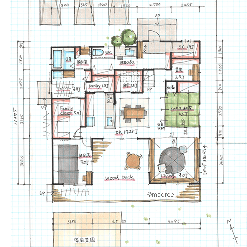[45坪 4LDK] 隣家を気にしない伸びやかな暮らし、コの字で囲むプライベートデッキのある家の間取り図　1階の画像